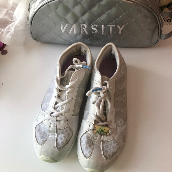 Cheer Shoe Spain, - somamed.gr